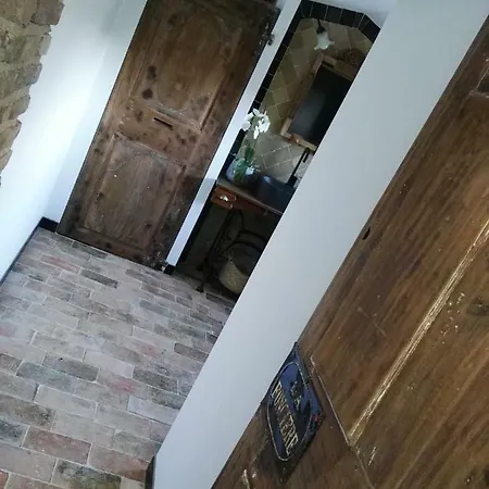 Du Grand Chene 招待所