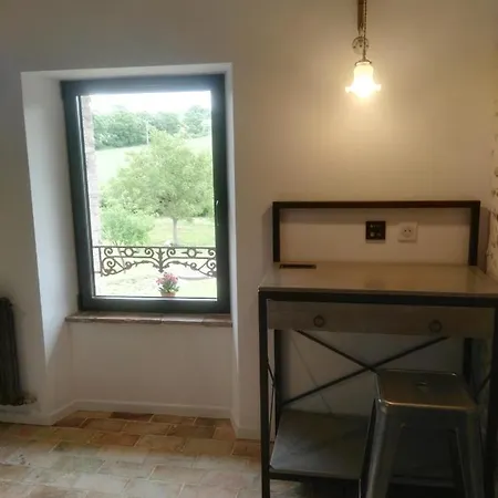 Du Grand Chene 招待所 3*