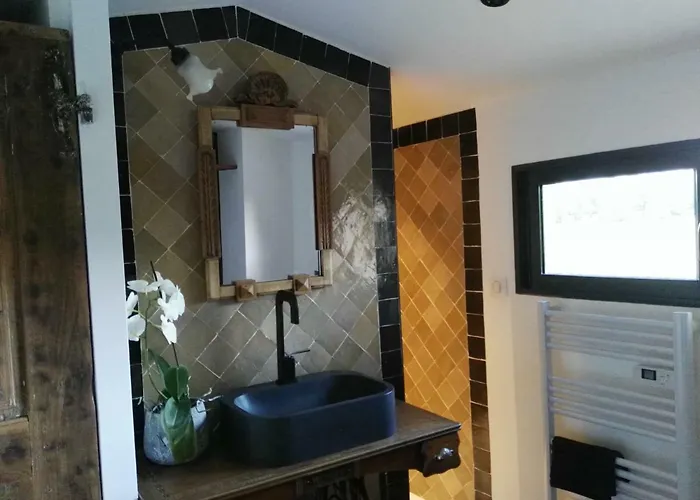 Guest house Du Grand Chene 3*